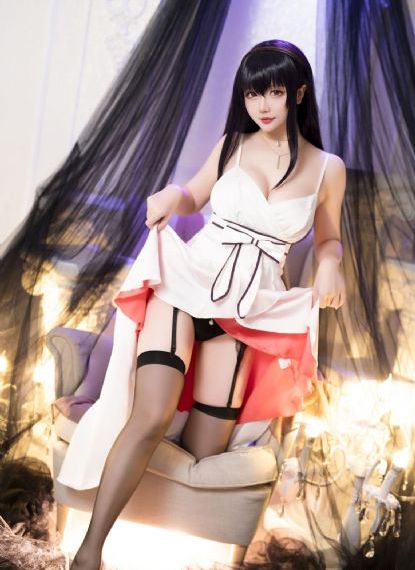 重生新婚夜正在圆房的军婚小说_超清电影在线观看