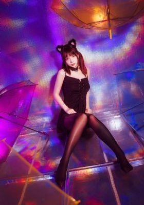 电影夜班护士_JVID性感写真